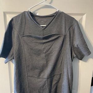 Lalabu dad shirt. Size large. Only worn a couple times. Excellent condition.